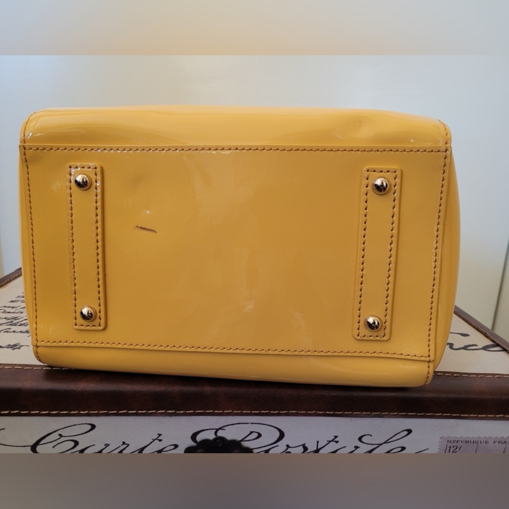 Dooney and Bourke Patent Leather Purse - Picture 3 of 7